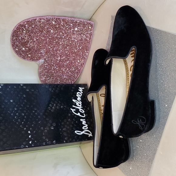Sam Edelman Shoes - Sam Edelman 🖤NWT🖤 Size 7 "Jordy" Black Velvet Loafers! 💜💚💜